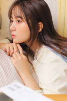 YSL蜜桃色NEO