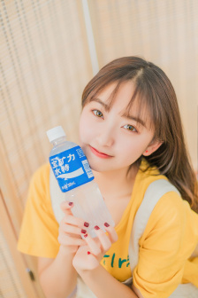 《办公室里的激情》在线观看